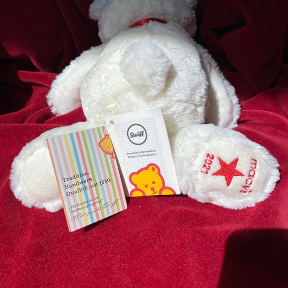 Adorable Collectible Steif Bear. 6” L x 11” Hx 3”W - Picture 3 of 7